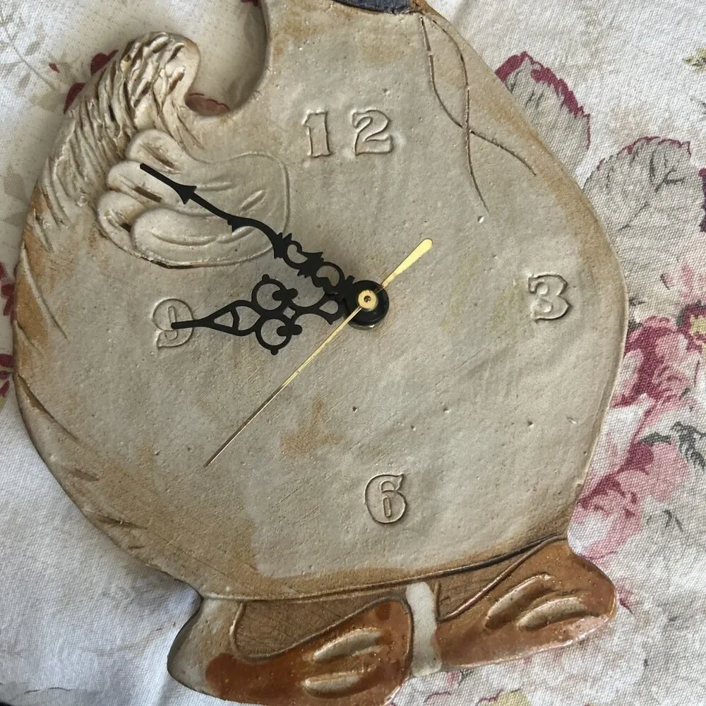Vtg Handmade Ceramic Goose Wall Clock Cottage Country Grandma Quirky Geese